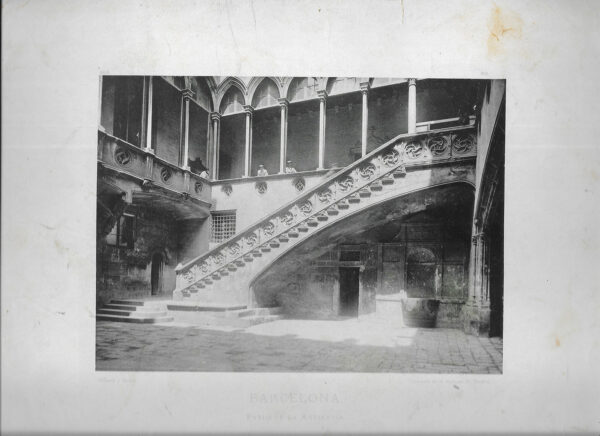 Fototipia. Barcelona, Patio de la Audiencia   1892